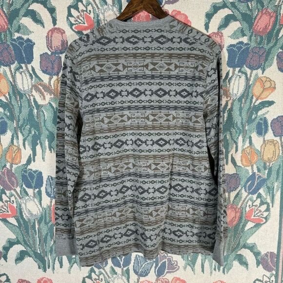 Eddie Bauer Men's Knit Aztec Pullover Sweater Gray Size Large - Picture 2 of 9
